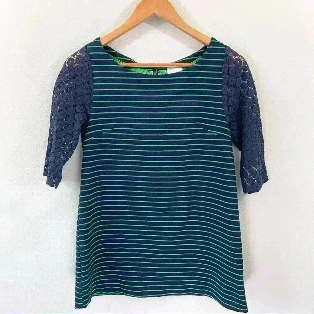 Anthropologie 9-H15 STCL navy and green tunic